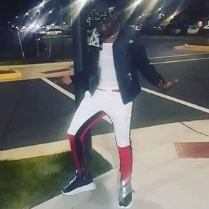 Meet your Posher, Alwayne